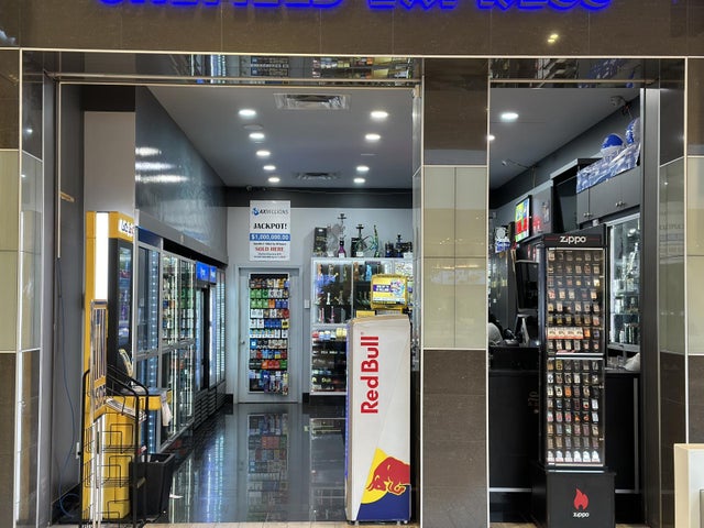 204 Londonderry Mall Nw, Edmonton