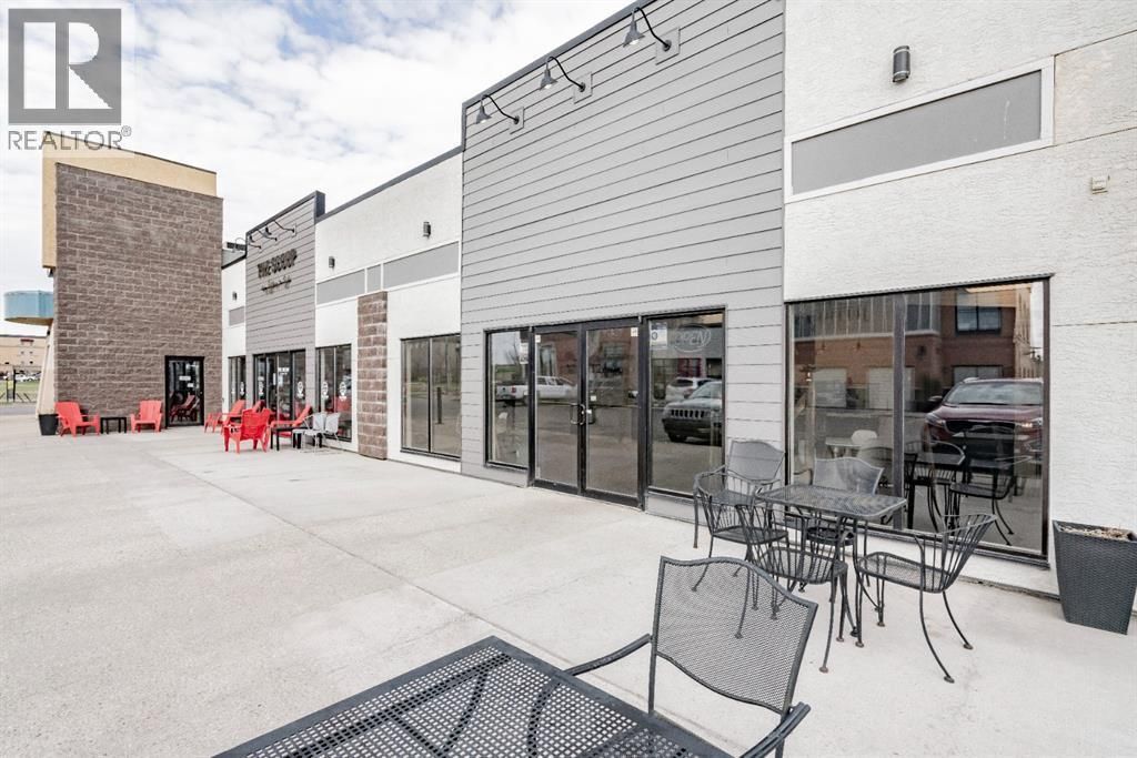 103, 10635 West Side Drive, Grande Prairie
