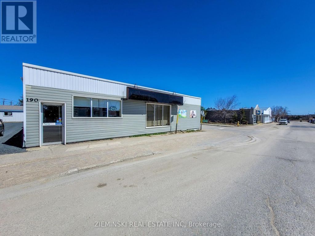 190 Main Street, Iroquois Falls