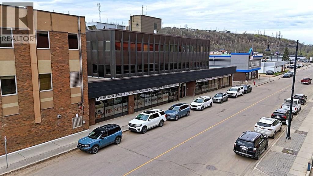 Main Level, 9911 Macdonald Avenue, Fort Mcmurray