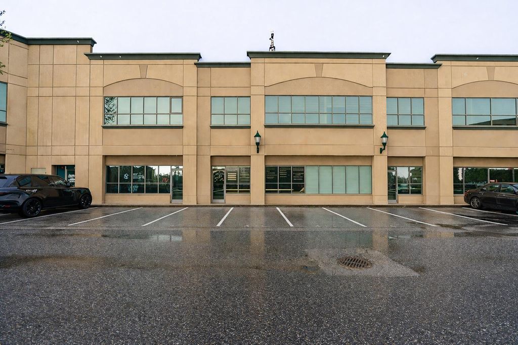 112 12888 80 Avenue, Surrey