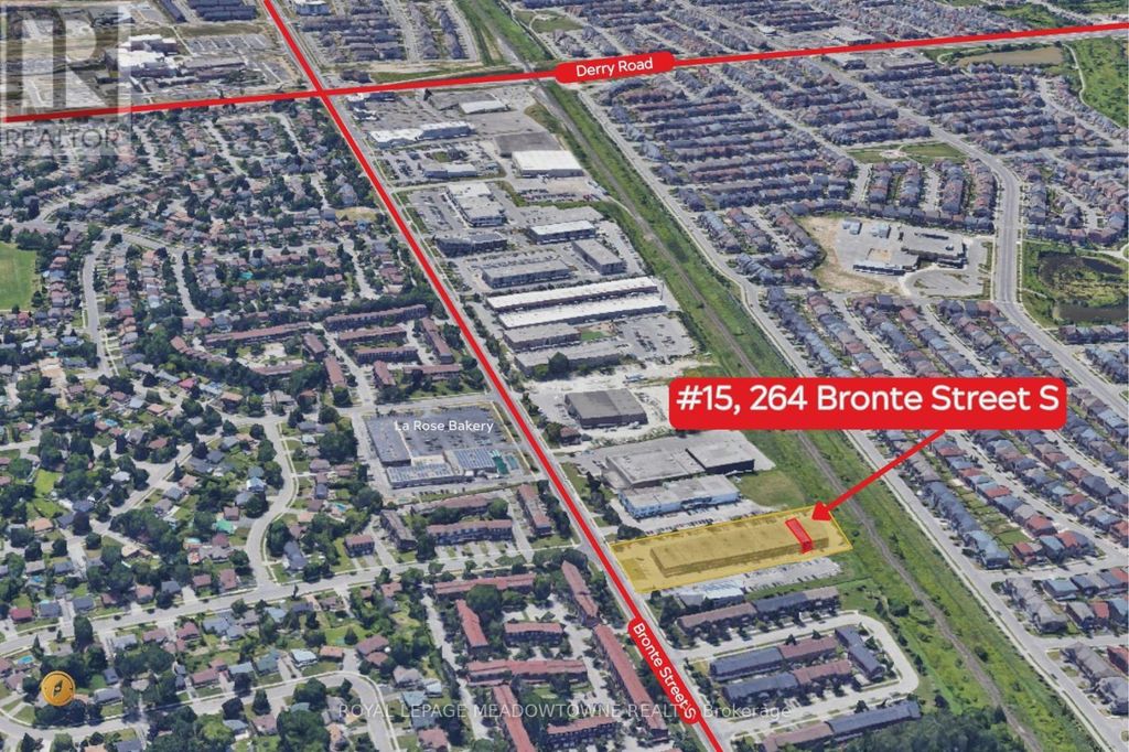 15 - 264 Bronte Street S, Milton (om Old Milton)