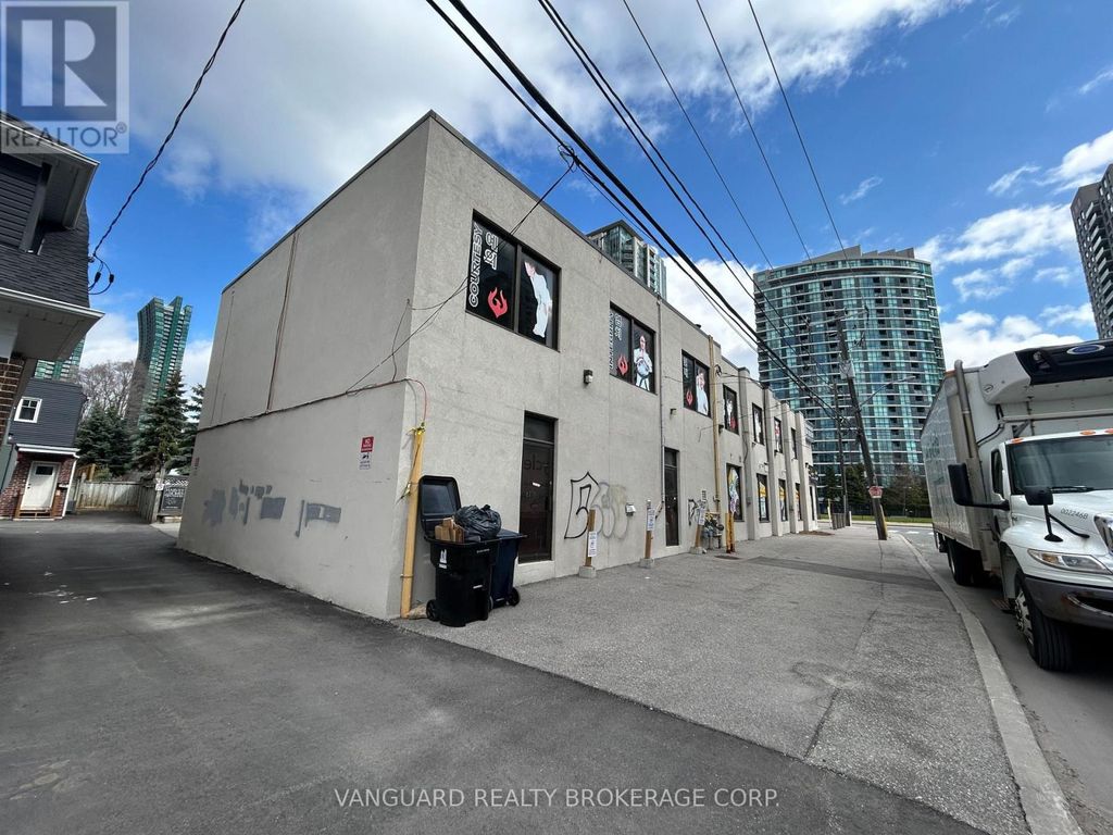 Suite 100 - 4578 Yonge Street, Toronto (lansing-Westgate)