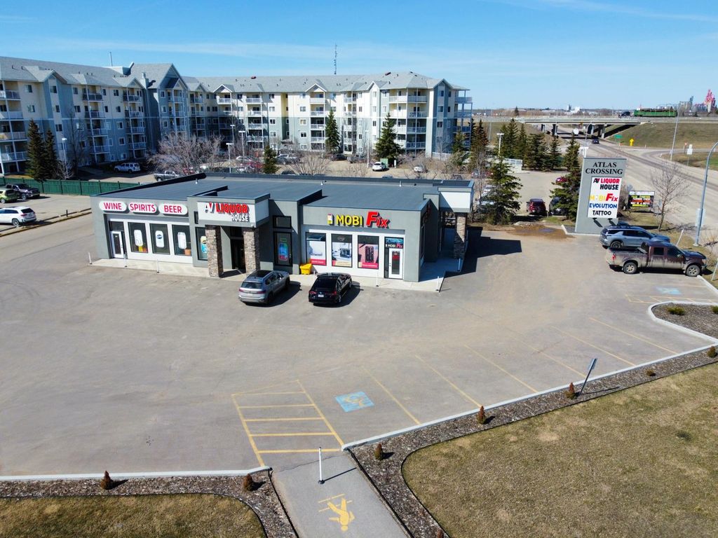 10701 100 Ave, Morinville