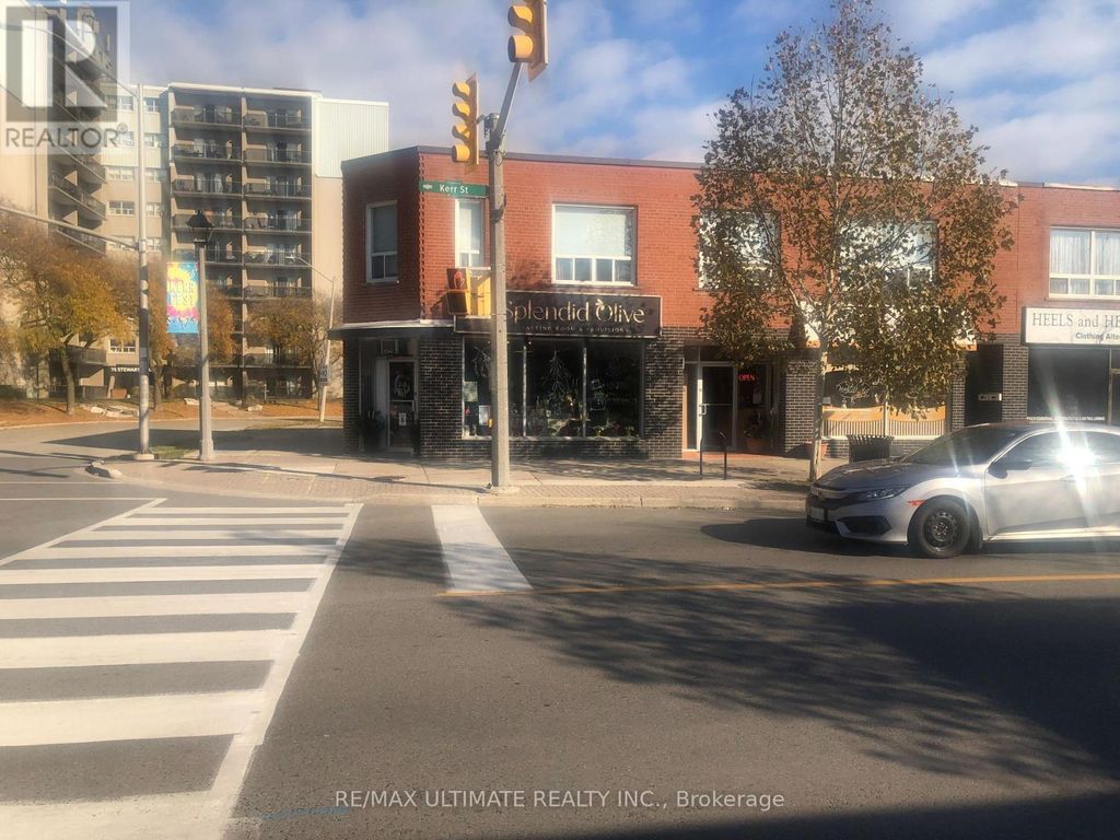 389-391 Kerr Street, Oakville (co Central)