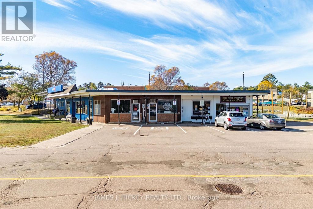 10 Ridge Road, Deep River