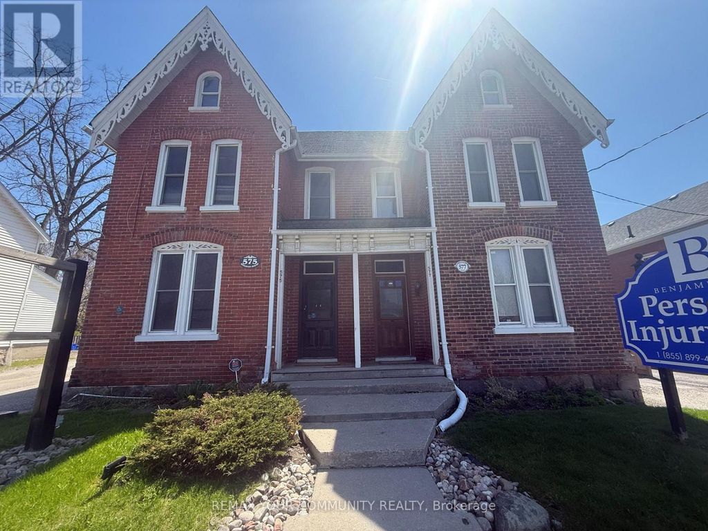575 Kingston Road W, Ajax (central West)