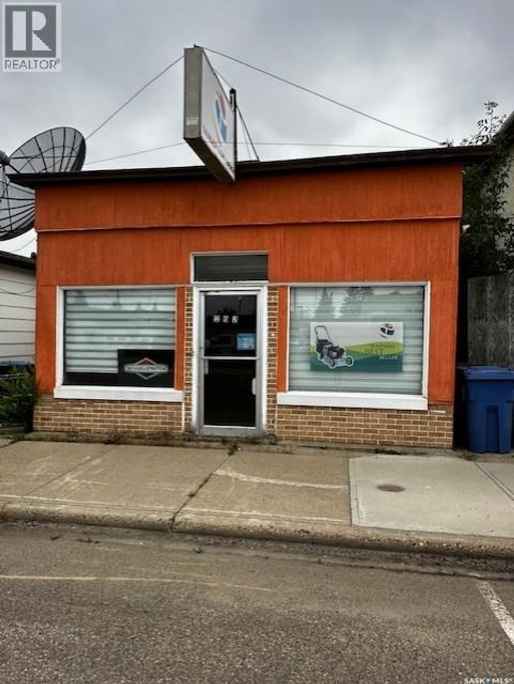 262 3rd Avenue W, Melville