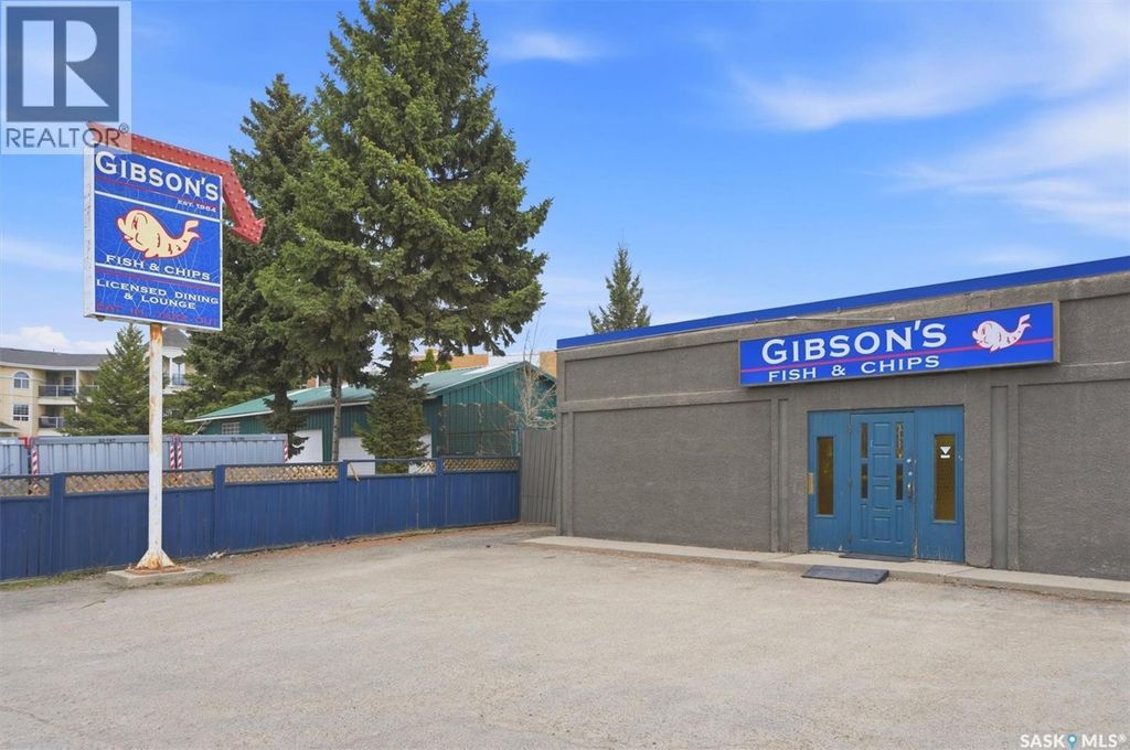 1025 Louise Avenue, Saskatoon
