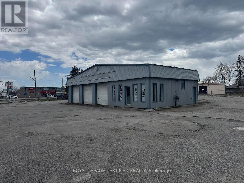 299 Atherley Road, Orillia