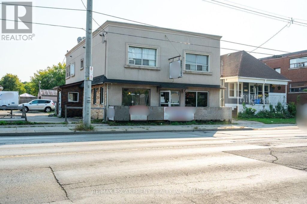 1490 Barton Street E, Hamilton (homeside)