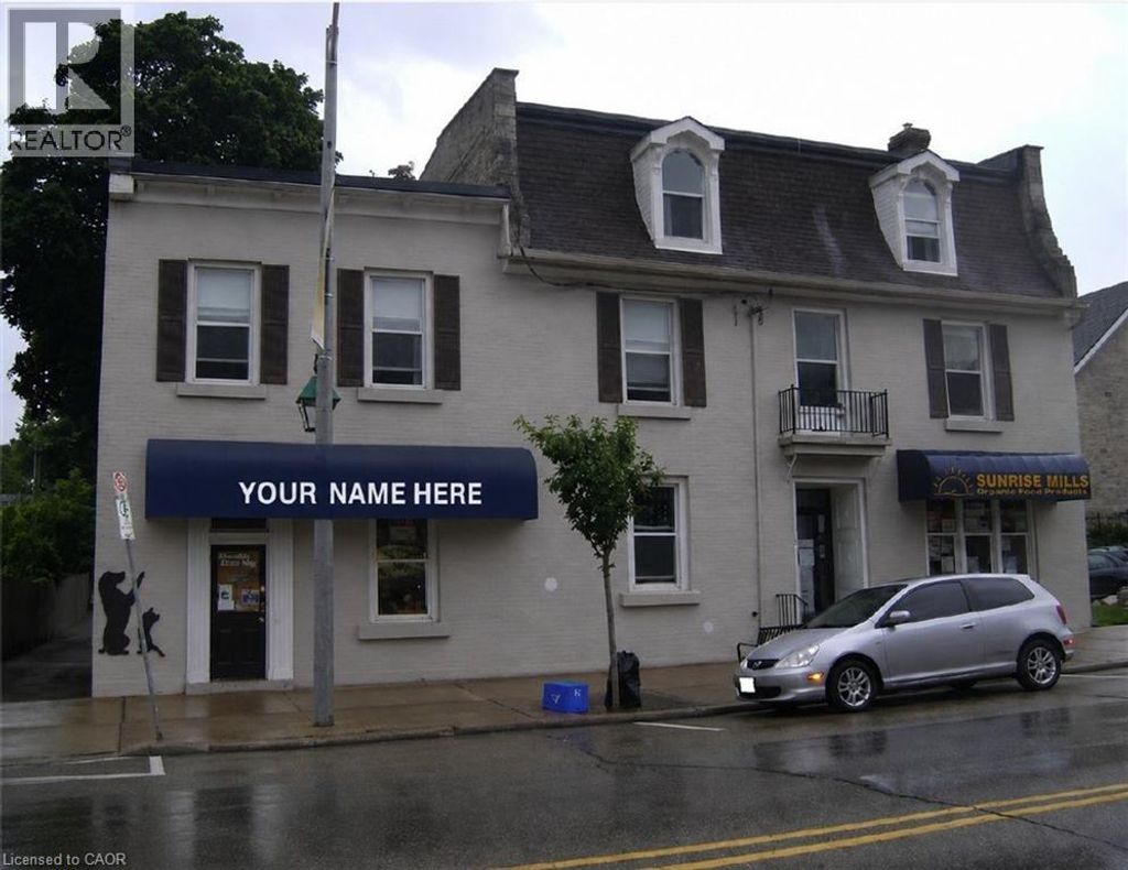 846 King Street E, Cambridge