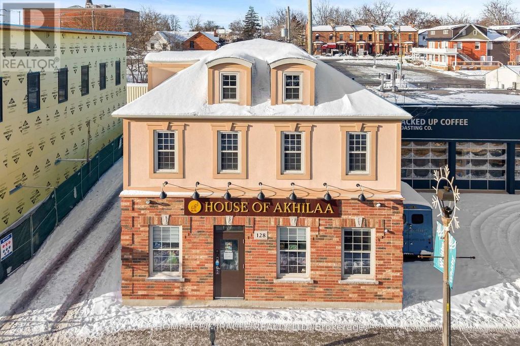 128 Brock Street N, Whitby (downtown Whitby)