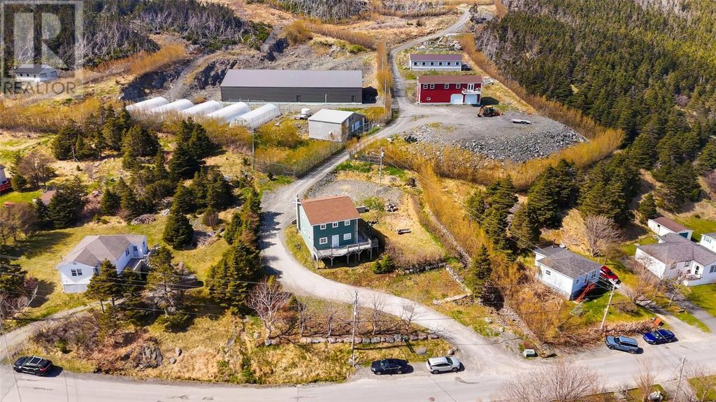 28 Old Settlement Hill, Placentia