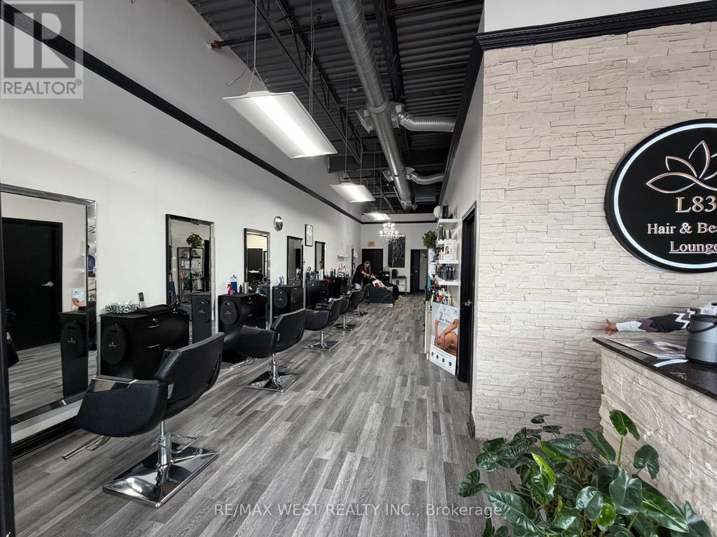 6 - 8707 Dufferin Street, Vaughan (patterson)