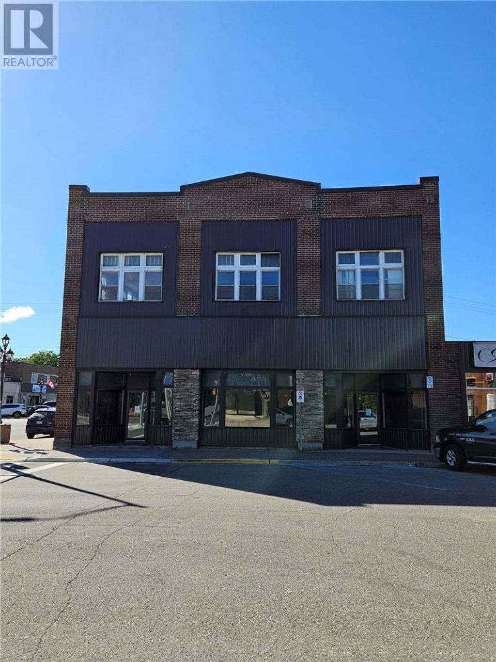 114 Tudhope, Espanola