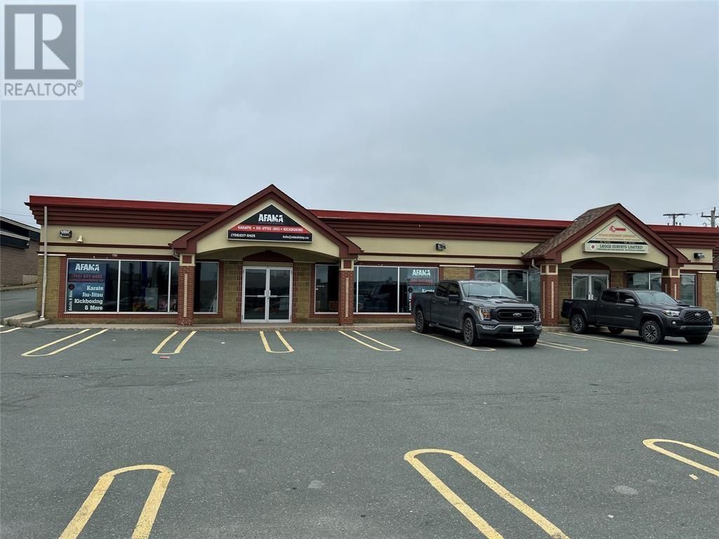1288 Topsail Road, Paradise