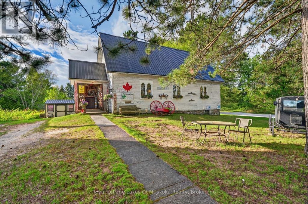 14 Rain Lake Road E, Kearney