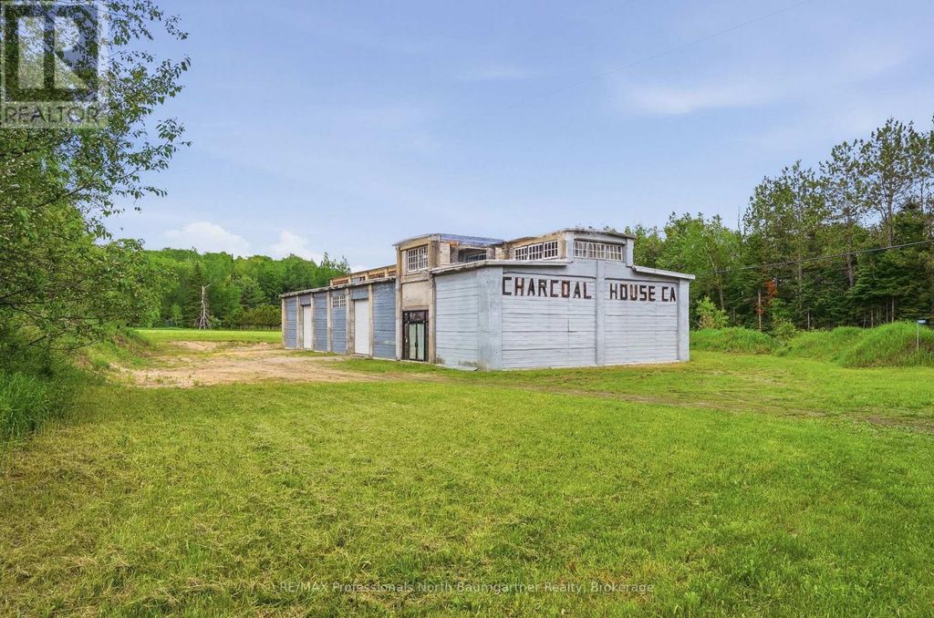 1057 Koshlong Lake Road, Dysart Et Al (dysart)