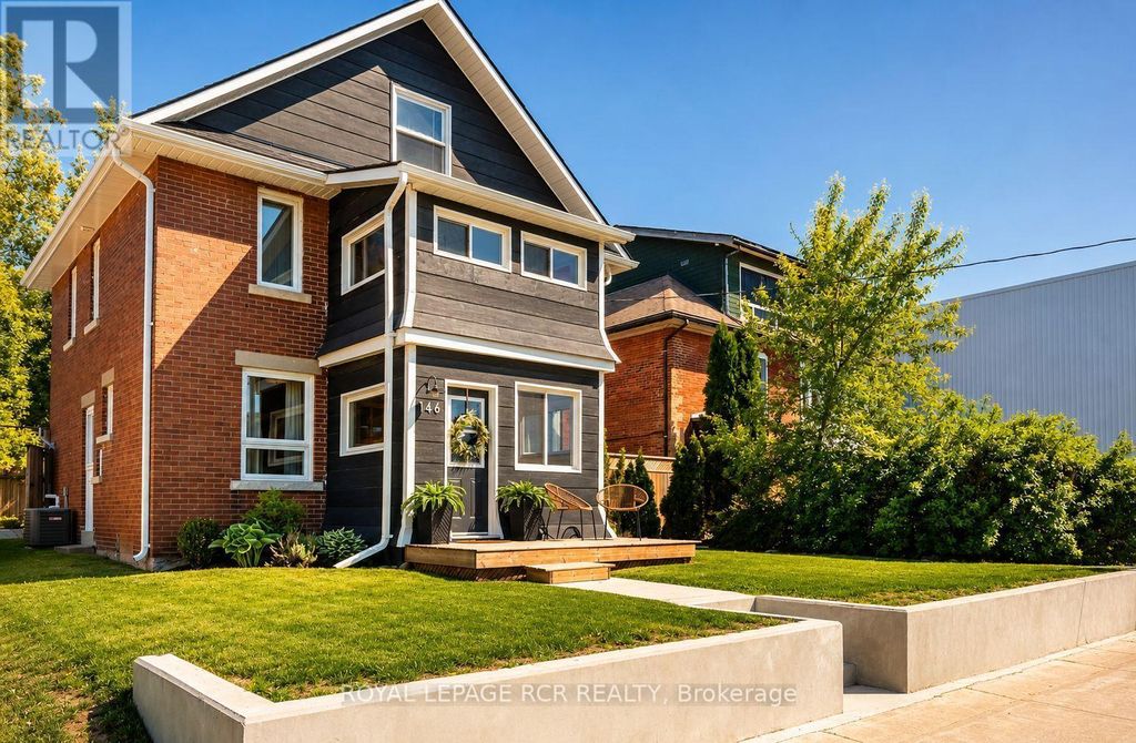 146 Main Street W, Shelburne