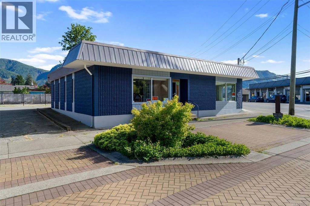 74 South Shore Rd, Lake Cowichan