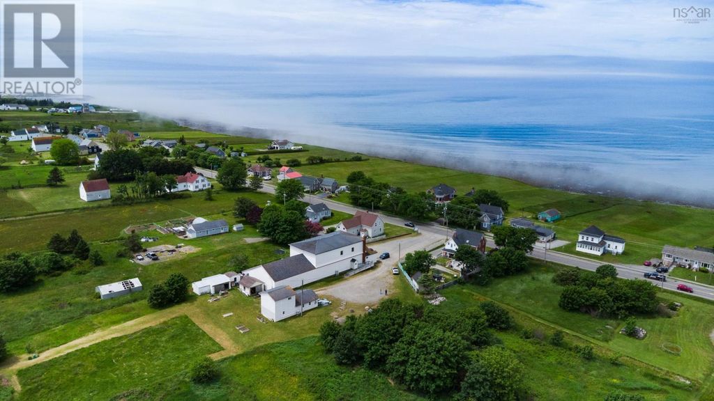 960 Highway 1, Little Brook