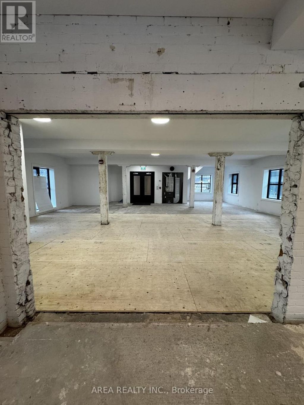 Retail - 2-96 Wilson Street, Hamilton (beasley)