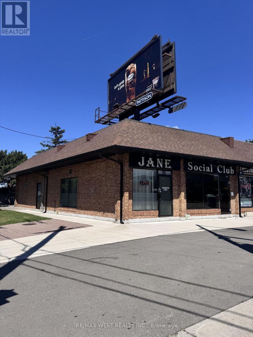 2724 Jane Street, Toronto (glenfield-Jane Heights)