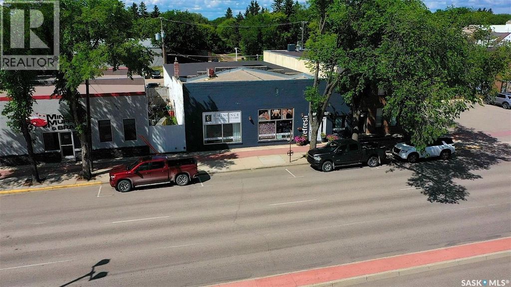 35 Smith Street W, Yorkton