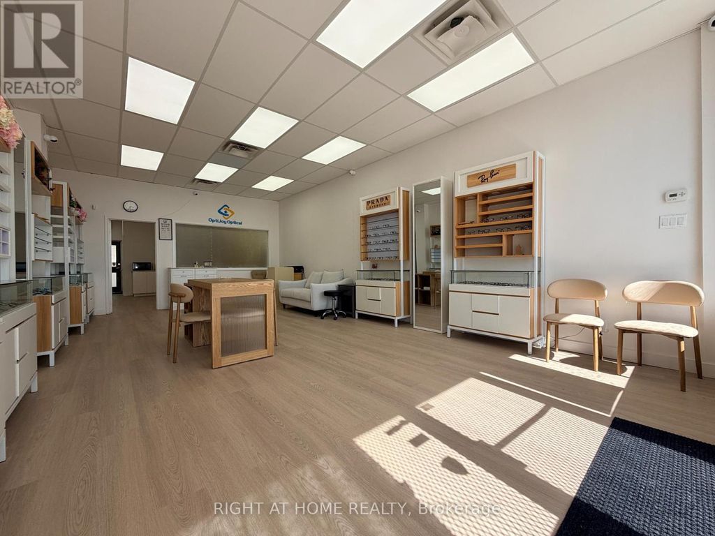 B07 - 4779 Steeles Avenue E, Toronto (milliken)