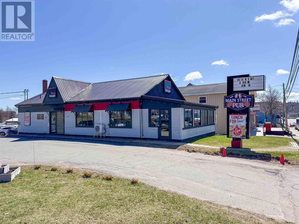 528 Main Street, Montague