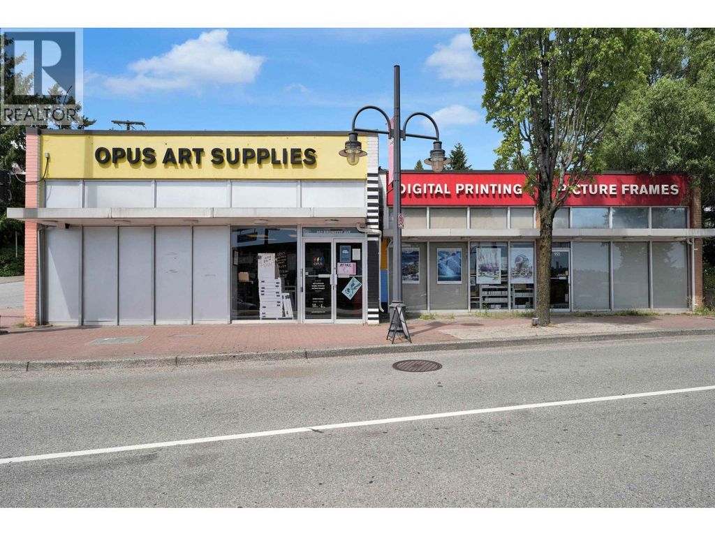 953 Brunette Avenue, Coquitlam