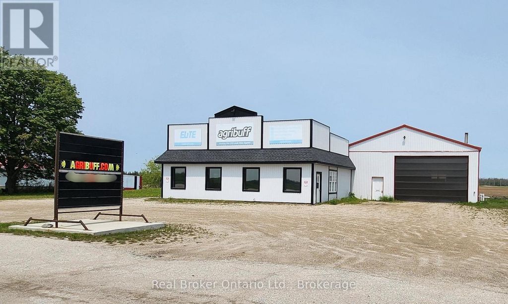 8485 Wellington Road 86, Mapleton