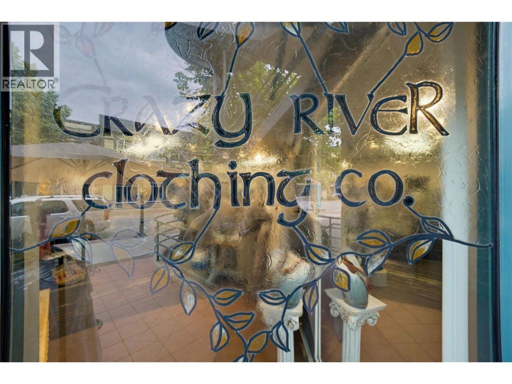 320 Alexander Street Ne, Salmon Arm