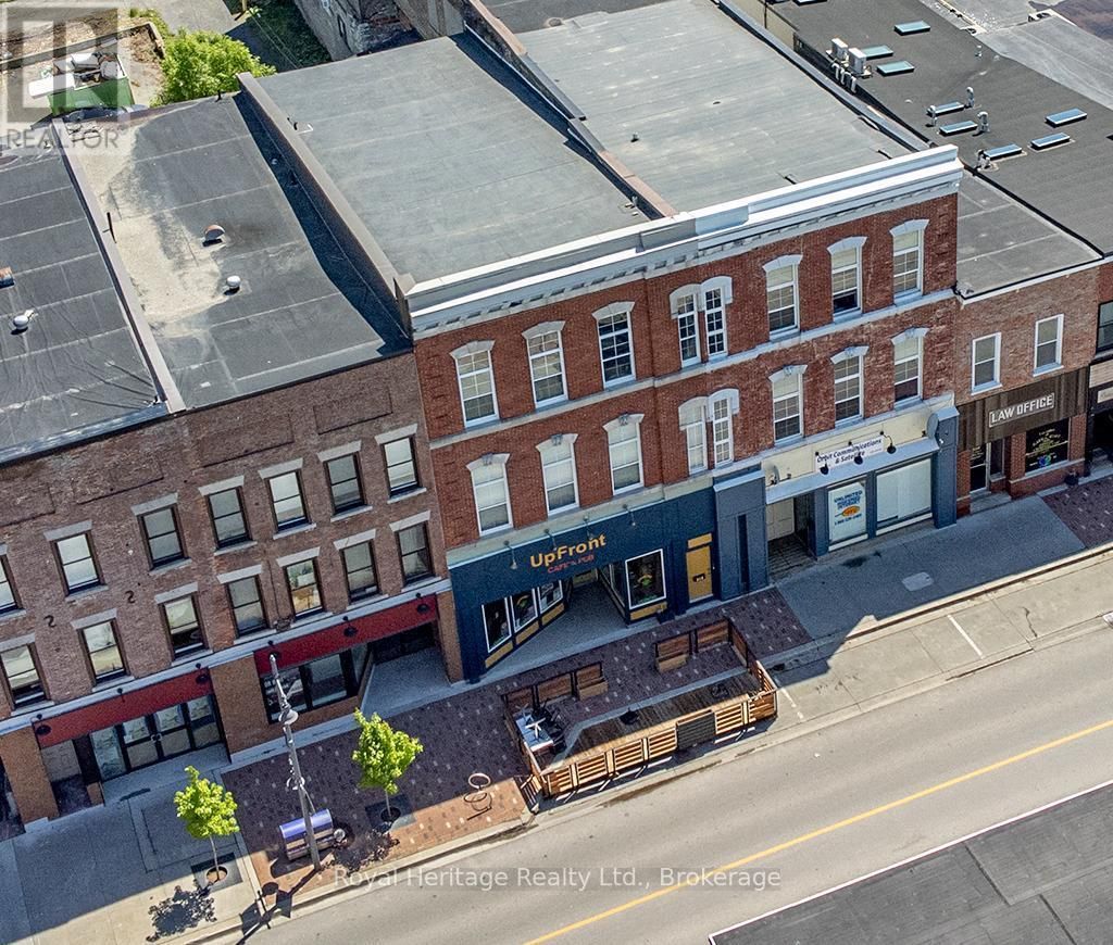 313 Front Street, Belleville (belleville Ward)