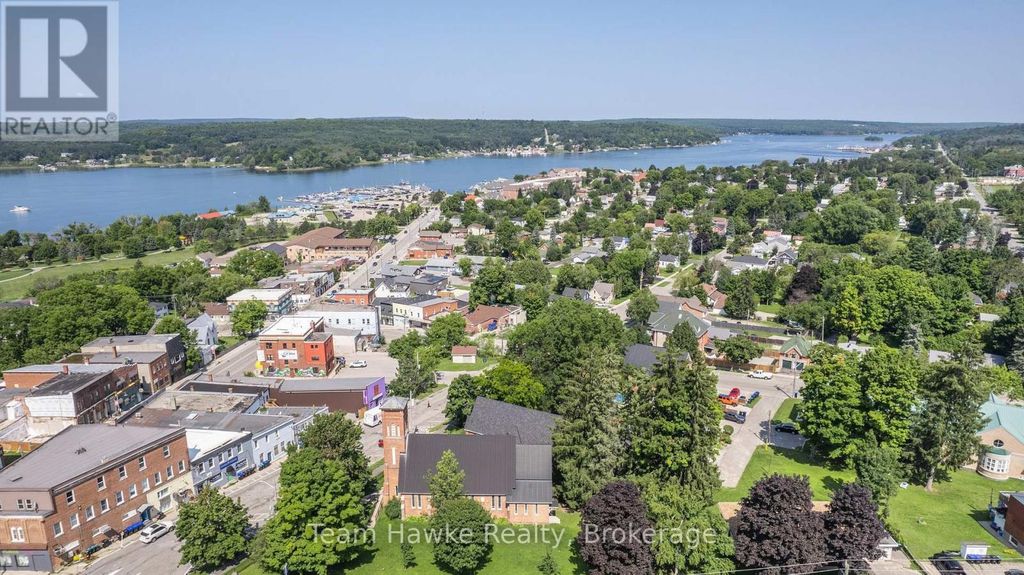 2 - 101 Main Street, Penetanguishene