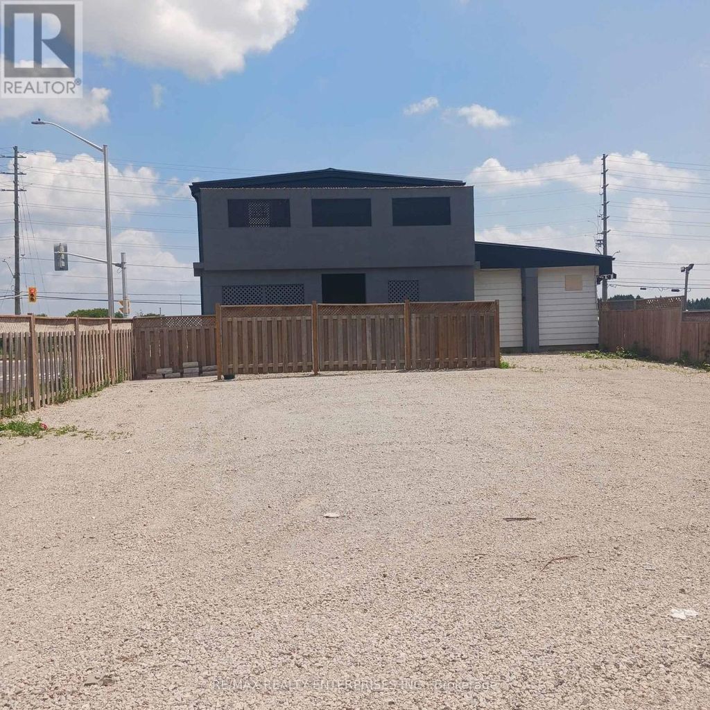 12993 Steeles Avenue, Halton Hills (rural Halton Hills)