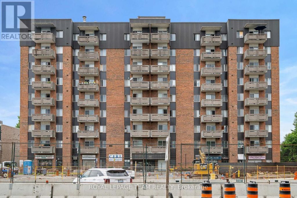 C - 945 Richmond Road, Ottawa