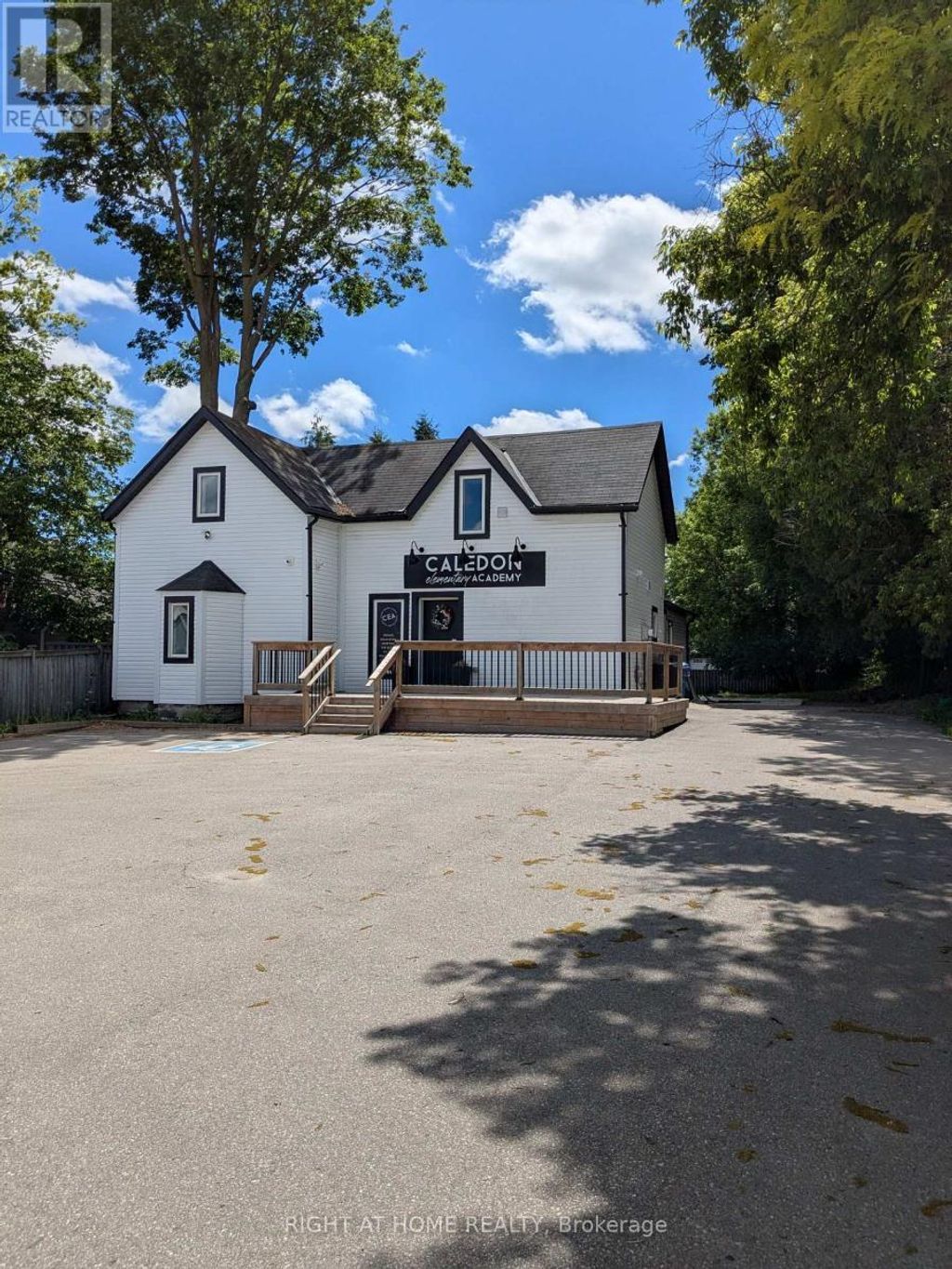 15964 Airport Road N, Caledon (caledon East)
