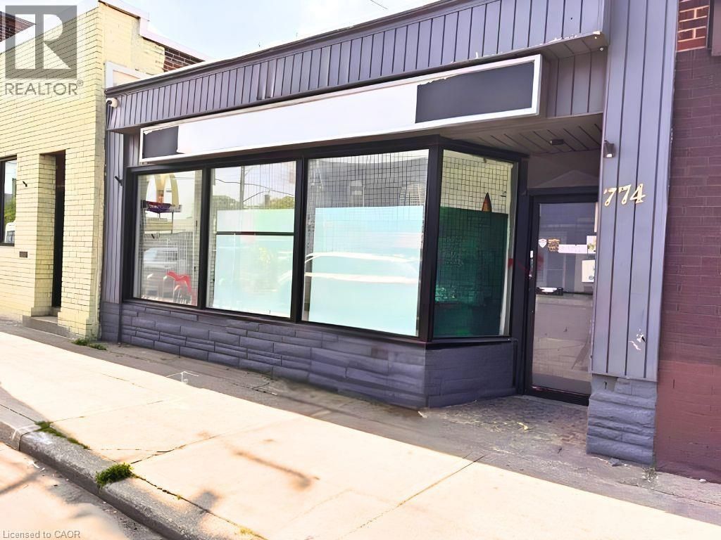 774 Barton Street E, Hamilton