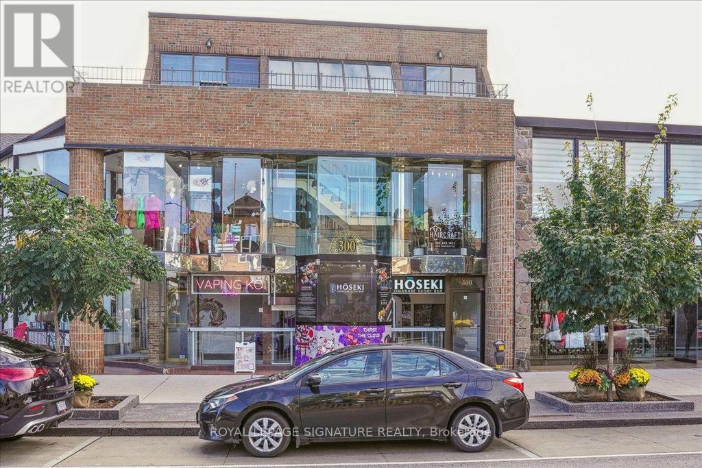 2 - 300 Lakeshore Road E, Oakville (oo Old Oakville)