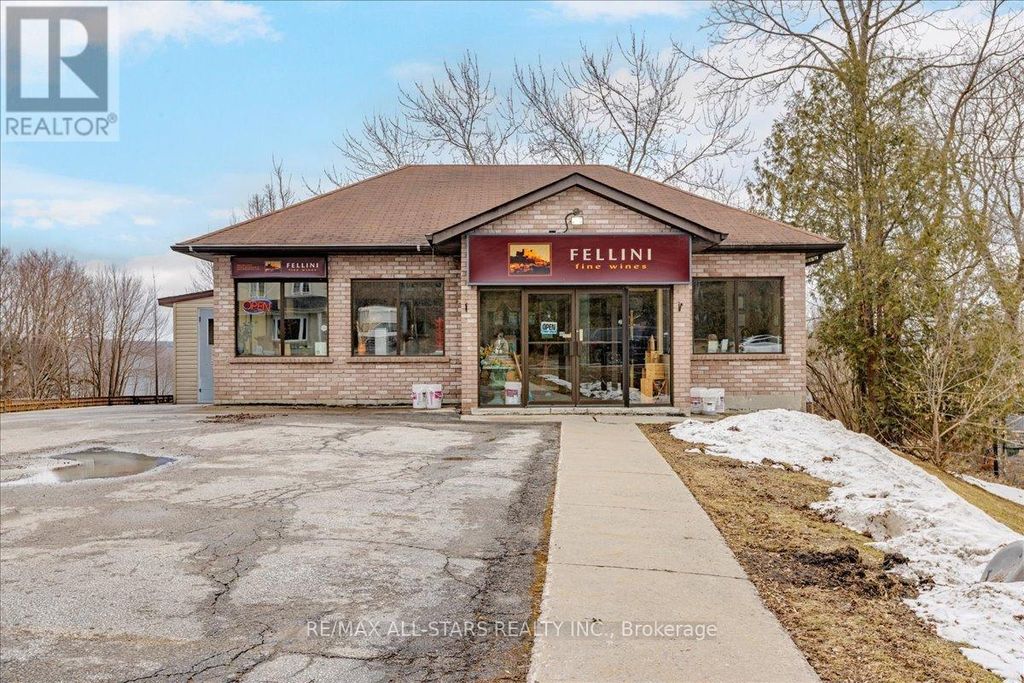 30 The Queensway Avenue S, Georgina (keswick North)