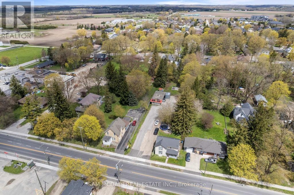360 Main Street, Wellington North (mount Forest)