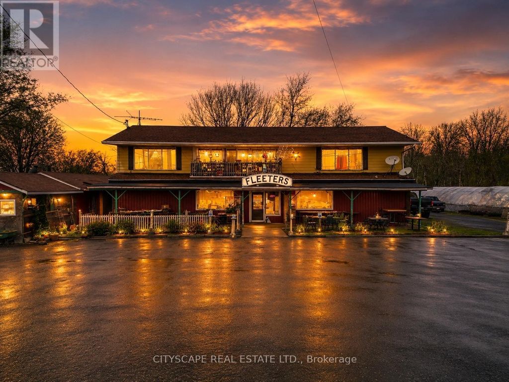 11178 #3 Highway, Wainfleet (marshville/winger)