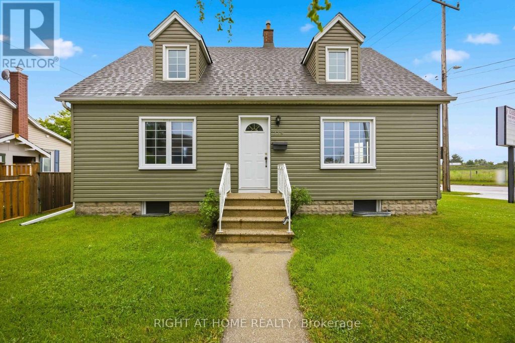 229 Water Street, Sarnia