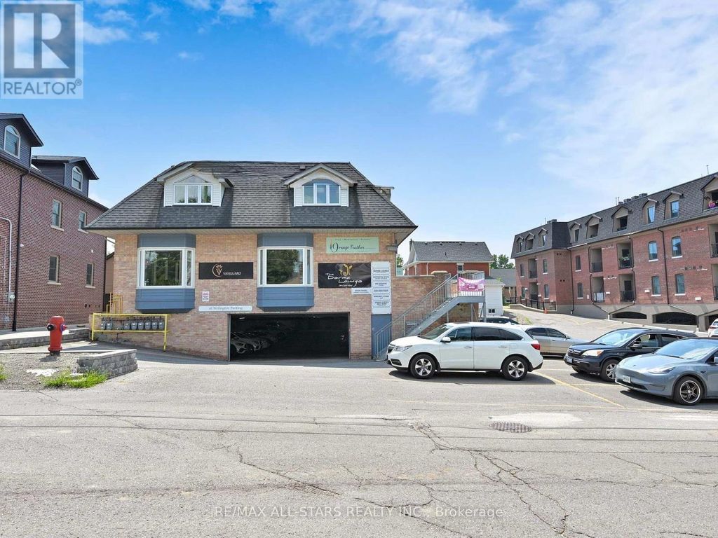 7c - 38 Wellington Street E, Aurora (aurora Village)