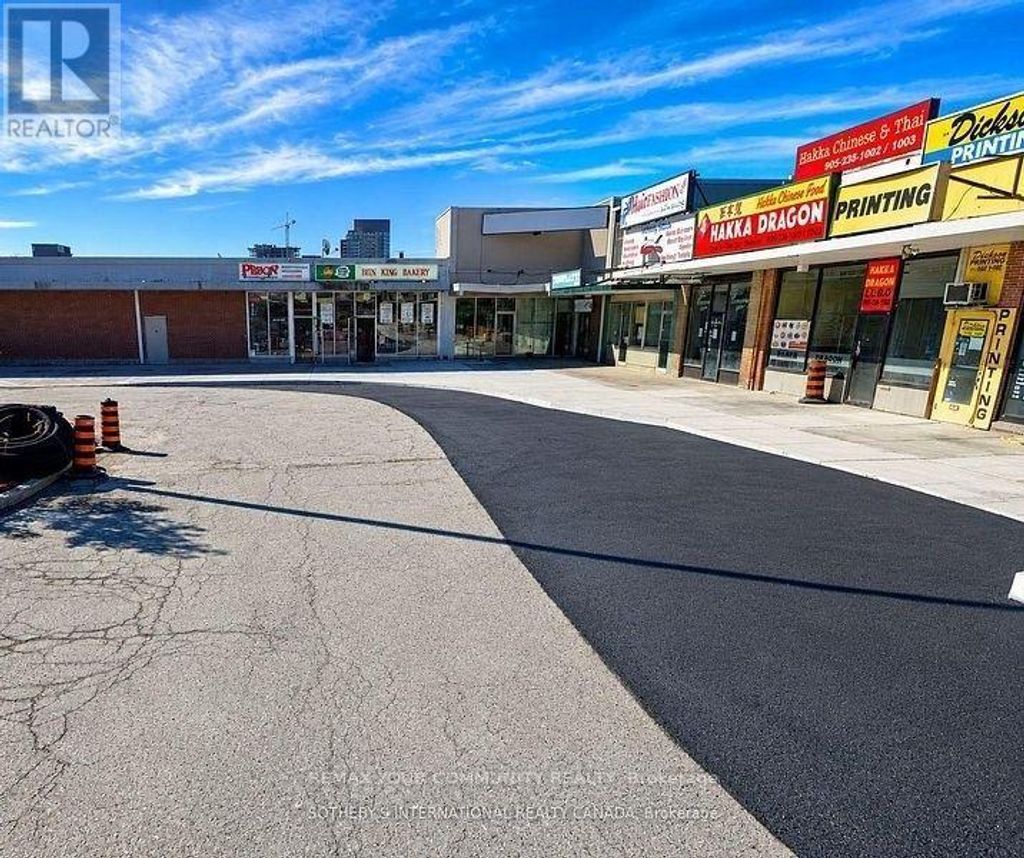 1 - 230 Hardwood Avenue S, Ajax (south West)