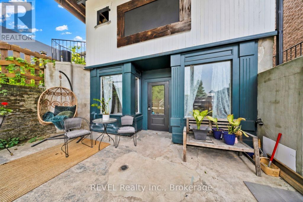 Studio - 1433 Pelham Street, Pelham (fonthill)