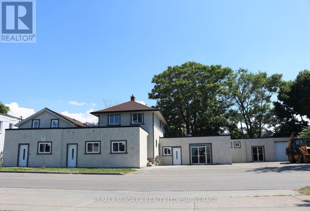 194 Church Street, St. Catharines (e. Chester)