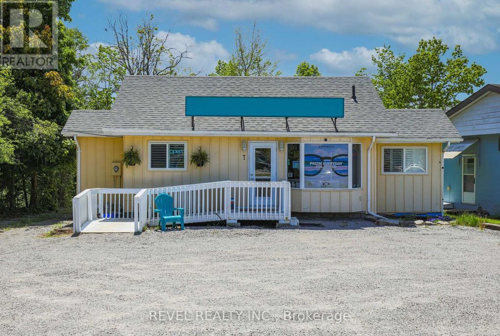 7 Kingsway Drive, Kawartha Lakes (bobcaygeon)